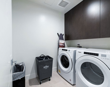 728 N Sweetzer Avenue - Photo Thumbnail 30