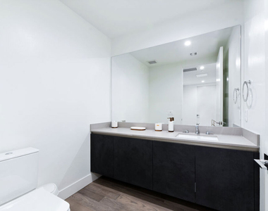 728 N Sweetzer Avenue - Photo Thumbnail 29