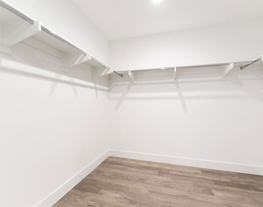 728 N Sweetzer Avenue - Photo Thumbnail 27