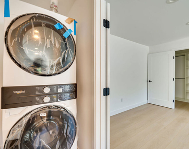 926 N Spaulding Avenue - Photo Thumbnail 7