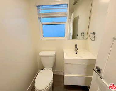 1912 N Alvarado Street - Photo Thumbnail 17