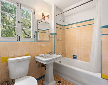 6311 Heather Drive - Photo Thumbnail 24