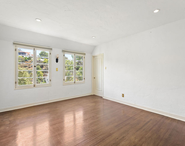 6311 Heather Drive - Photo Thumbnail 22