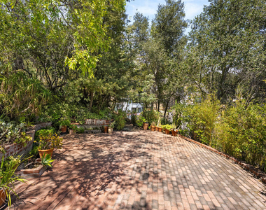 6311 Heather Drive - Photo Thumbnail 27