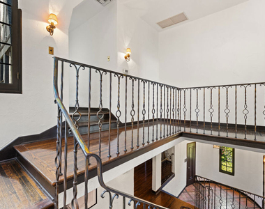 6311 Heather Drive - Photo Thumbnail 14