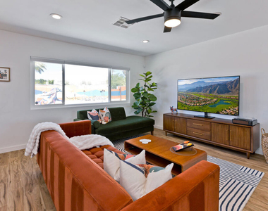 375 W Sunview Avenue - Photo Thumbnail 23