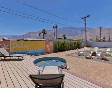 375 W Sunview Avenue - Photo Thumbnail 4