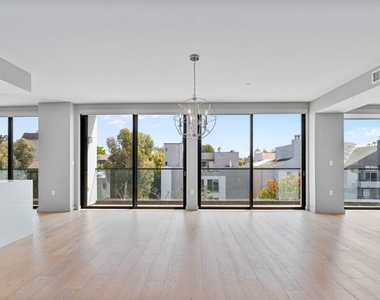 1621 Malcolm Avenue - Photo Thumbnail 11