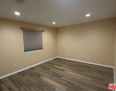 3543 Sanborn Avenue - Photo Thumbnail 11