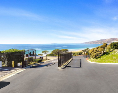 29500 Heathercliff Road - Photo Thumbnail 9