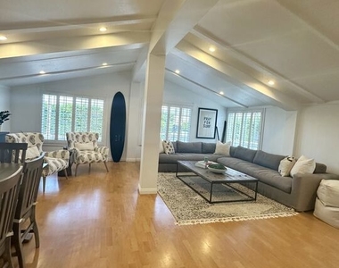 29500 Heathercliff Road - Photo Thumbnail 22