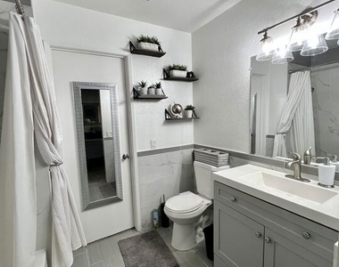 31200 Landau Boulevard - Photo Thumbnail 17