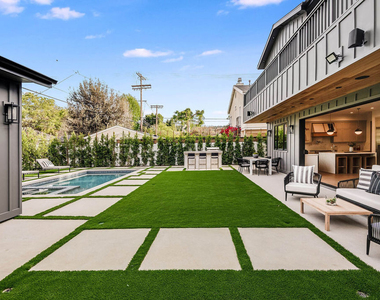 4210 Kraft Avenue - Photo Thumbnail 21