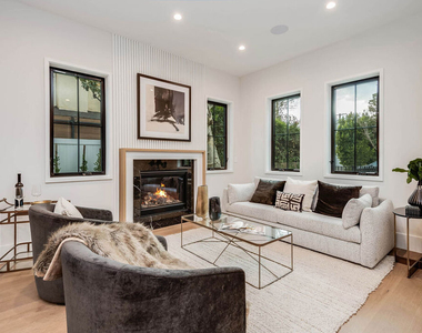 4210 Kraft Avenue - Photo Thumbnail 5