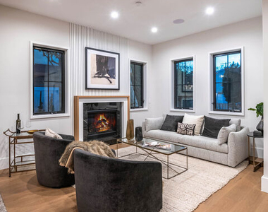4210 Kraft Avenue - Photo Thumbnail 55