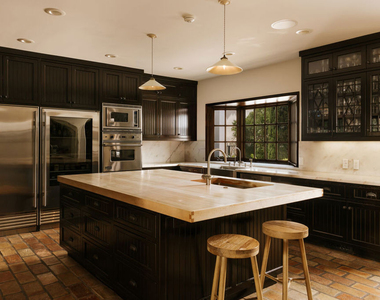 124 N Woodburn Drive - Photo Thumbnail 5