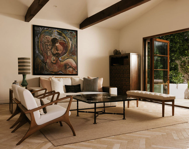 124 N Woodburn Drive - Photo Thumbnail 23