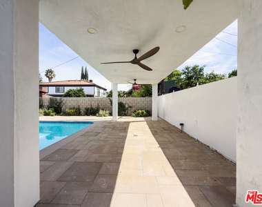 5035 Zelzah Avenue - Photo Thumbnail 18