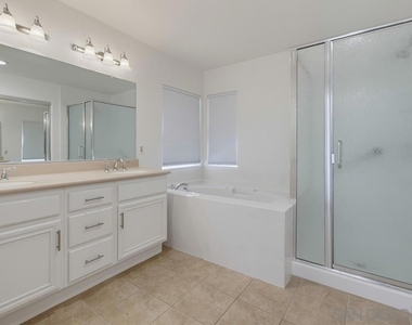 3173 Willow Tree Ln - Photo Thumbnail 39