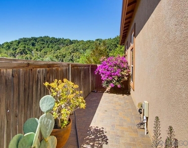 3173 Willow Tree Ln - Photo Thumbnail 63