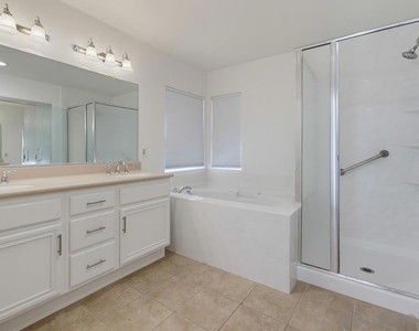 3173 Willow Tree Ln - Photo Thumbnail 40