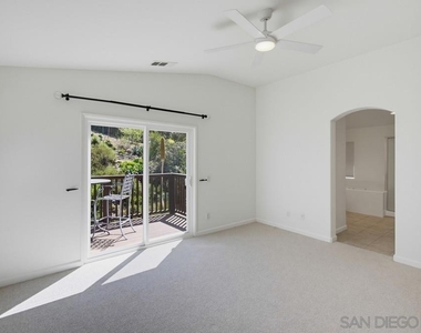 3173 Willow Tree Ln - Photo Thumbnail 35