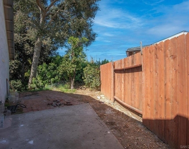 1823 Sparks Ct. - Photo Thumbnail 19