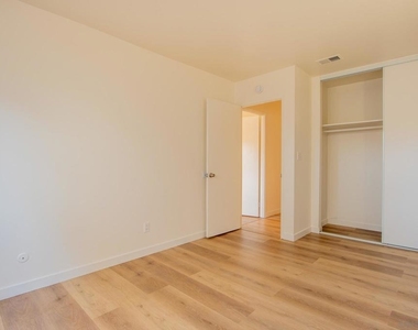 1823 Sparks Ct. - Photo Thumbnail 16