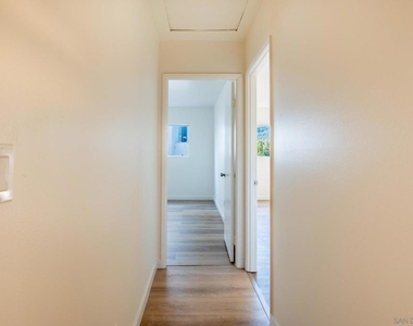 1823 Sparks Ct. - Photo Thumbnail 13