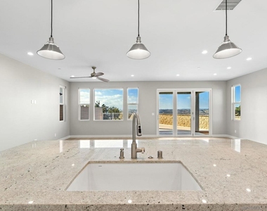 2954 Copley Ave - Photo Thumbnail 6