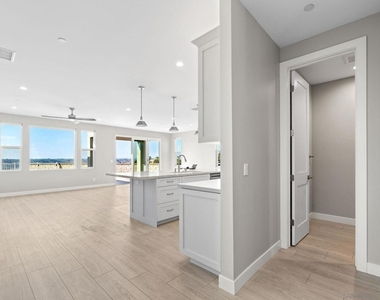 2954 Copley Ave - Photo Thumbnail 13