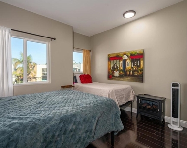 4741 Point Loma Ave - Photo Thumbnail 22