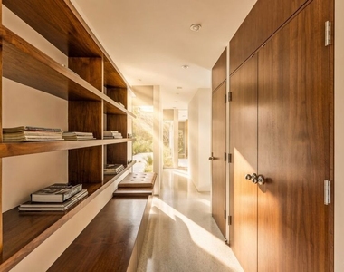 3201 Oakley Drive - Photo Thumbnail 17