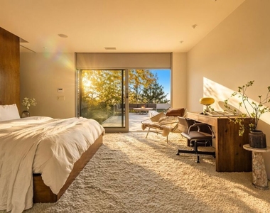 3201 Oakley Drive - Photo Thumbnail 25