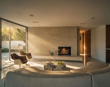 3201 Oakley Drive - Photo Thumbnail 6