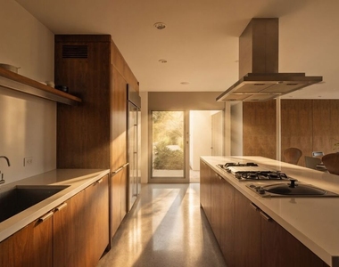 3201 Oakley Drive - Photo Thumbnail 16