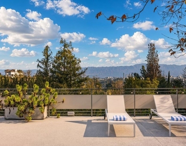 3201 Oakley Drive - Photo Thumbnail 33