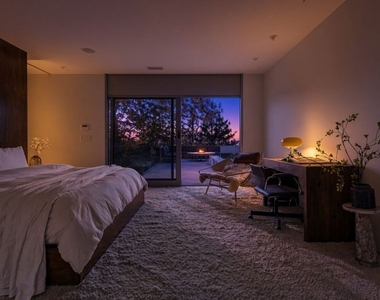 3201 Oakley Drive - Photo Thumbnail 26