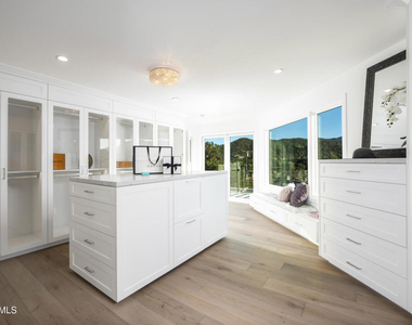 290 Lake Sherwood Drive - Photo Thumbnail 15