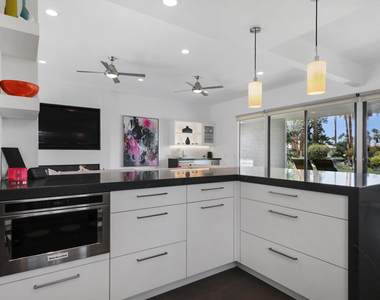 76770 Lark Drive - Photo Thumbnail 11