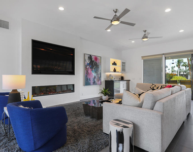 76770 Lark Drive - Photo Thumbnail 2