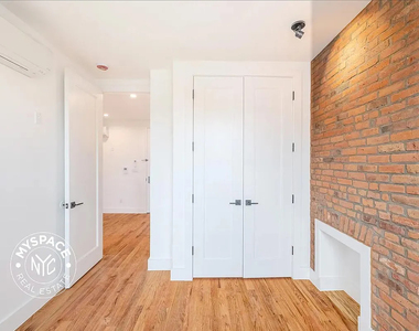 1468 Fulton Street - Photo Thumbnail 6