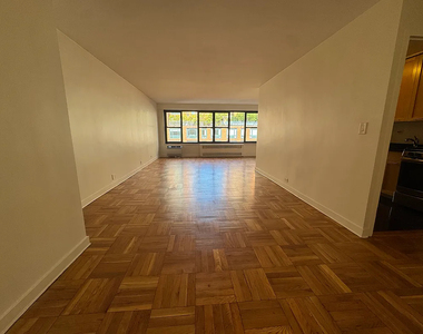 145 4th Avenue - Photo Thumbnail 6