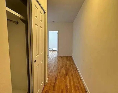 East 74th Street - Photo Thumbnail 2