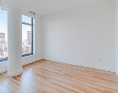 105 W 29th Street - Photo Thumbnail 24