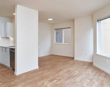 938 110th Ave Ne - Photo Thumbnail 41