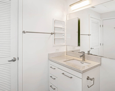 235 South San Pedro Street - Photo Thumbnail 31