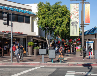 235 South San Pedro Street - Photo Thumbnail 28