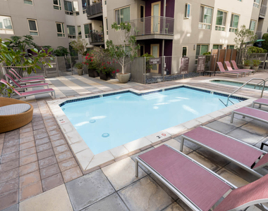 235 South San Pedro Street - Photo Thumbnail 19