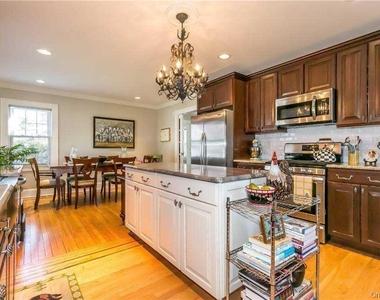 16 Union Avenue - Photo Thumbnail 5